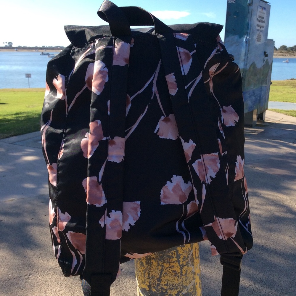 A New Day Black/Pink Flower Backpack - Picture 8 of 12